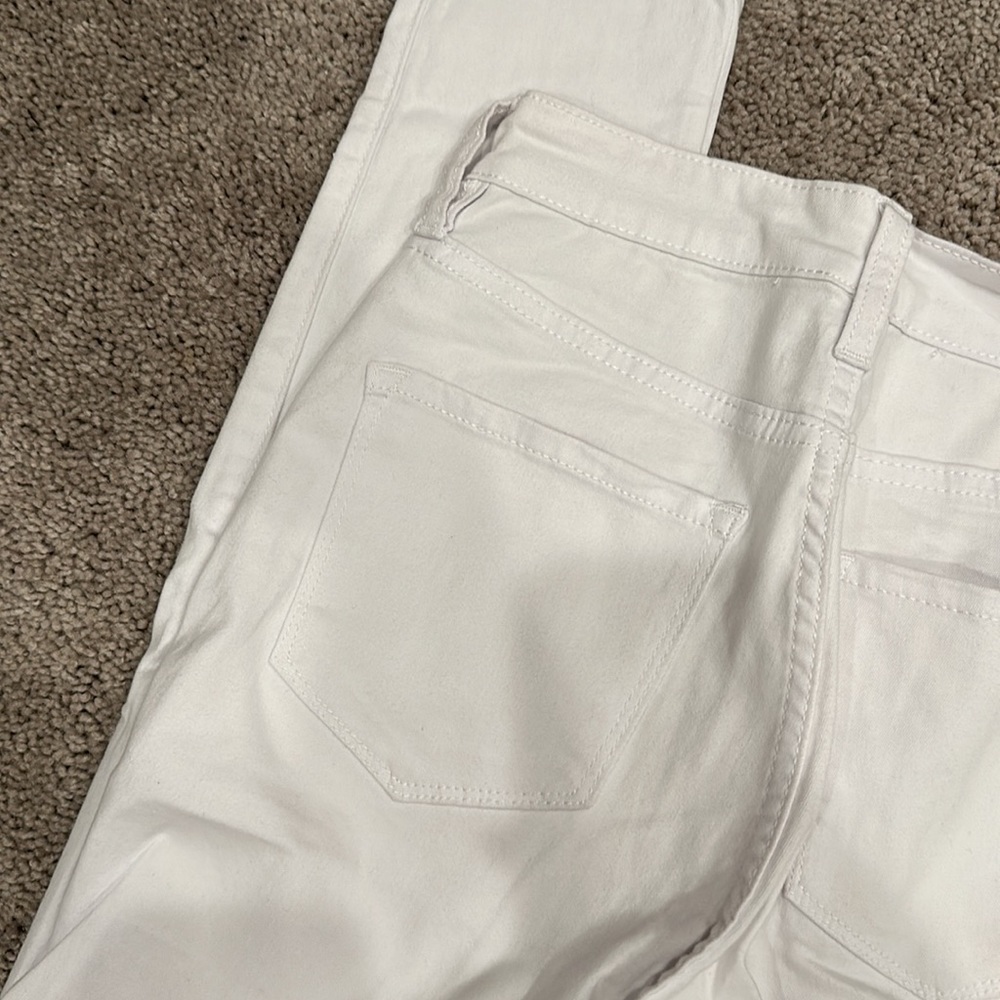 Fashion Nova High Rise White Skinny Jeans (5) - Picture 5 of 5
